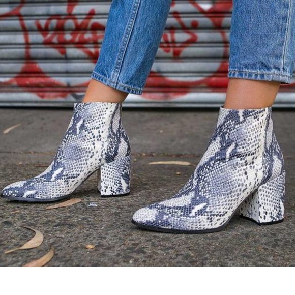 Steve Madden Ankle Boots - Picture 7 of 7